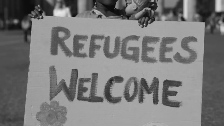 Tonbandgerät Musikvideo zu „Ich komm jetzt heim“ & Benefizkonzert für Geflüchtete