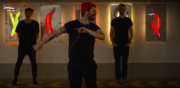 Videopremiere: Schlaraffenlandung – Bleistift