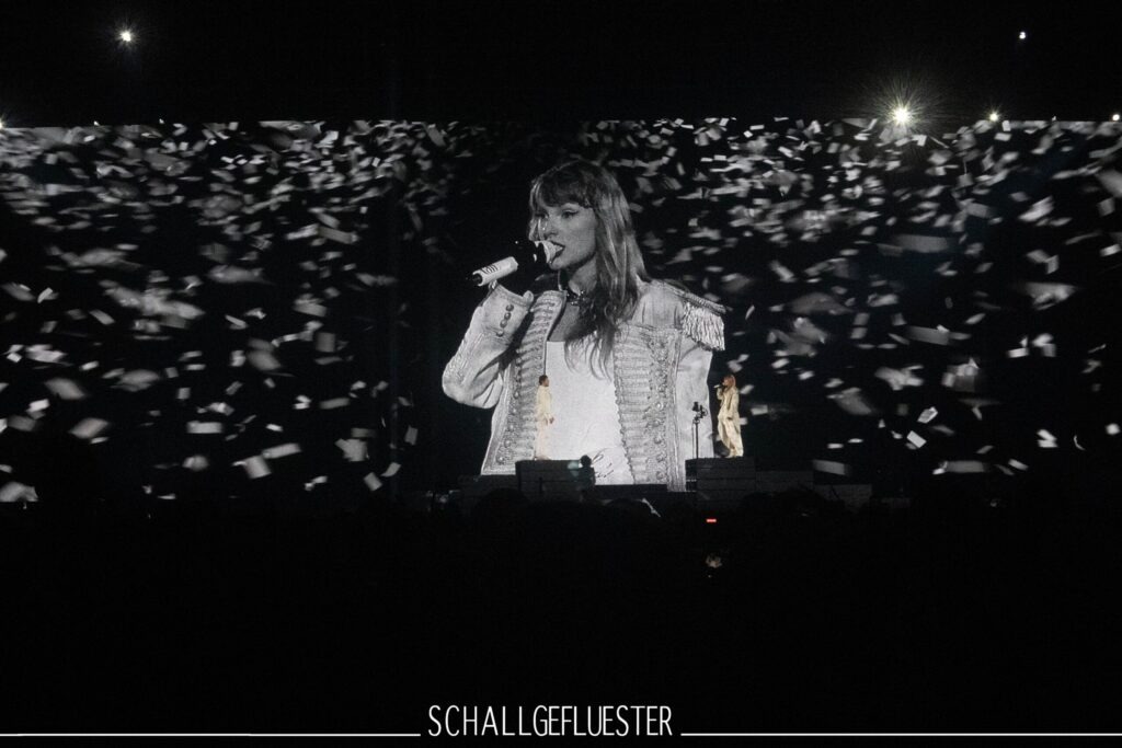 kl taylor swift gelsenkirchen eras tour christin meyer schallgefluesterIMG 6396 scaled