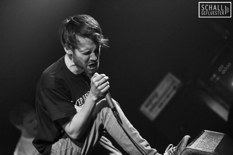 Interview: Leitkegel – 5 Stunden Autobahn, 4 Stunden warten, 30 Minuten freud’scher Punk