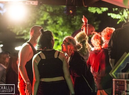 02 prezident whiskeyrap sprechzimmer im zeichen des hip hop sommerklaenge unter den linden goldmucke schallgefluester credits christin meyer 26