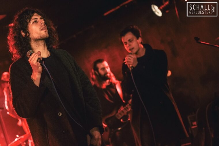 Fotos: RAZZ & Glass Caves auf Nocturnal Tour im LUXOR Köln